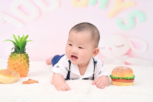 温岭宝宝在妈妈肚子里